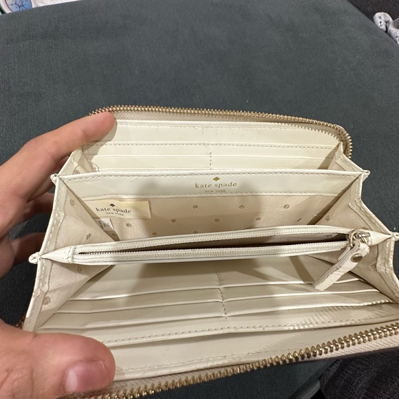 Kate spade wallet - Picture 7 of 8